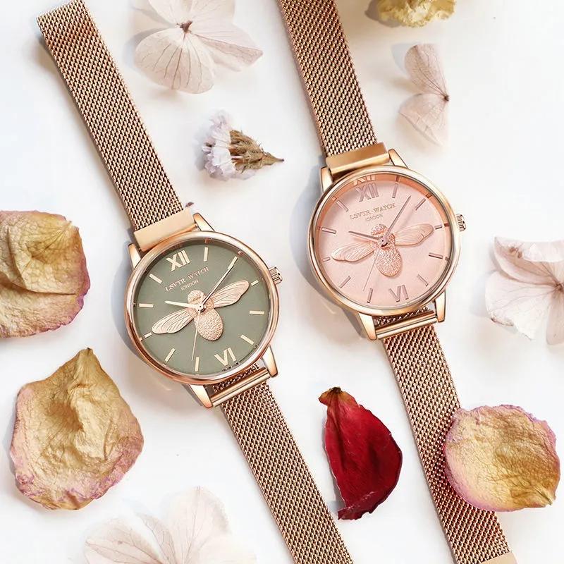 Women's Little Bee Light Luxury Niche Quartz Watch Ladies Retro Simple Disc Student Waterproof Wrist Watches Titanium Alloy Strap