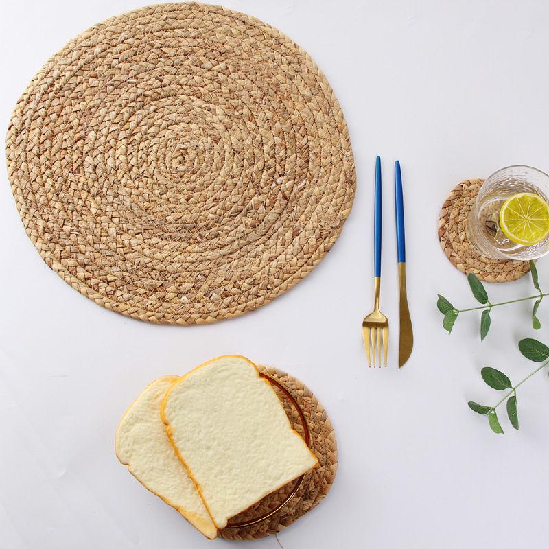 Hand-made Gourd Grass Woven Heat Insulation and Anti Scalding Dining Mat Household Dining Table Mat