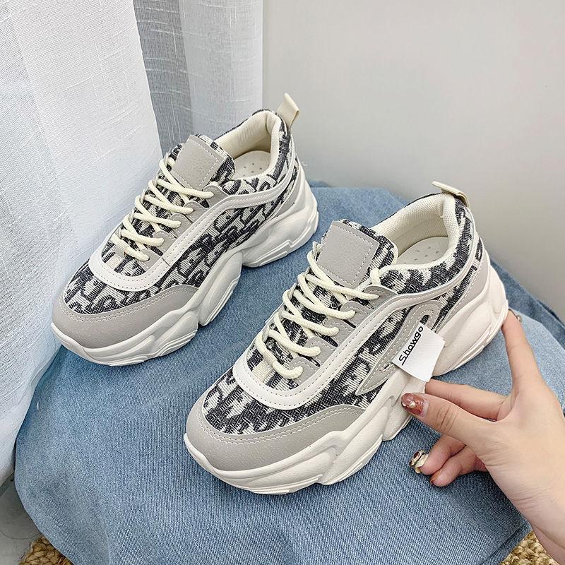 Ladies Thick-soled Height-increasing Shoes Fashion All-match Casual Sports Shoes Spring and Summer Outdoor Running Breathable Clearance Shoes