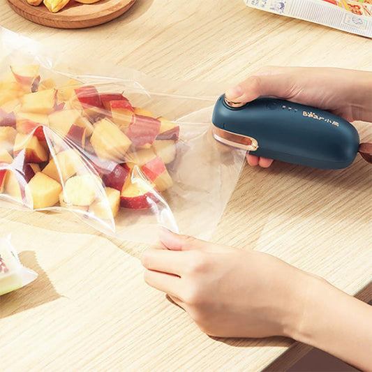 Sealing Machine Small Household Mini Plastic Bag Snack Sealing Machine Rechargeable Portable Sealer Sealing Machine