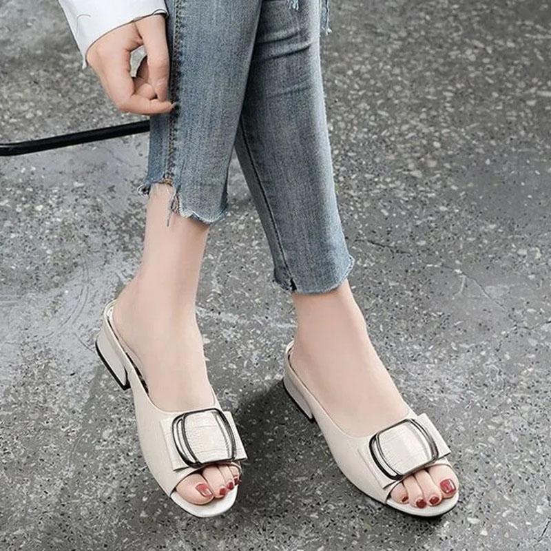 Leather Slippers Women Wear Summer Sandals Mother Go Out Women's Shoes Sandals Flat Thick Heel Slippers