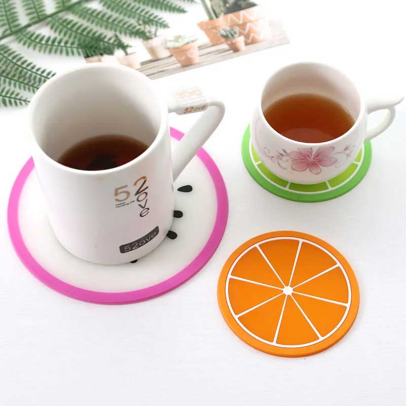 3pcs/5pcs/7pcs Simple Creative Coaster Colorful Jelly Color Fruit Shape Anti-scalding Non-slip Silicone Heat Insulation Pad Water Coaster