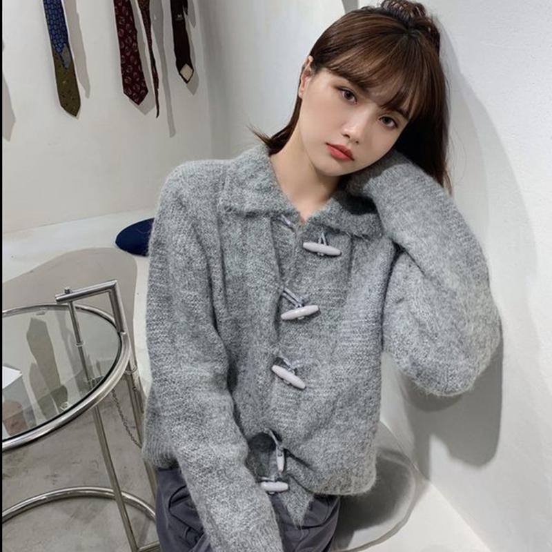 Autumn  Winter College Style Horn Button Knitted Cardigan Jacket Women Casual Fashion Loose Long-sleeved Simple Top