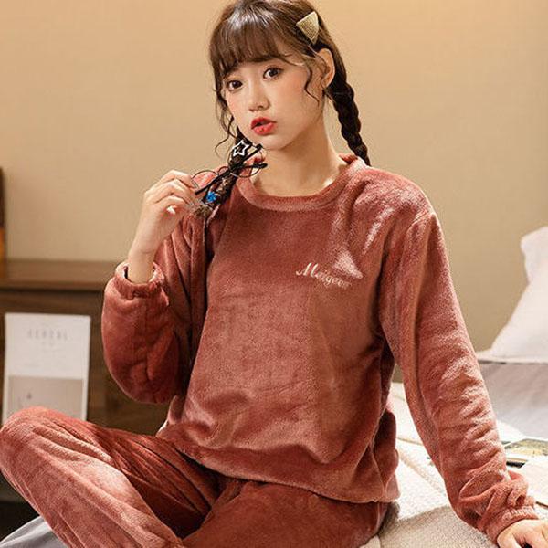 Winter Coral Fleece Women's Pajamas Keep Warm Cute Student Flannel Long Sleeves Can Be Worn Outside Home Clothes