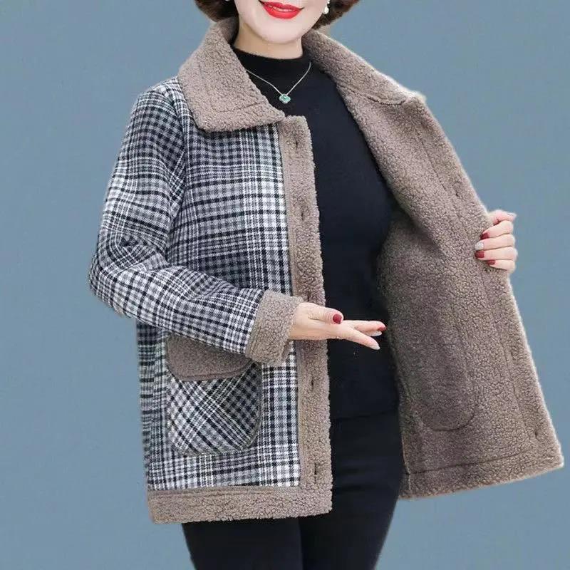 Mother Autumn Lamb Wool Coat Coat Middle-aged Women Thickened Grain Fleece Coat Middle-aged and Elderly Autumn and Winter Fur