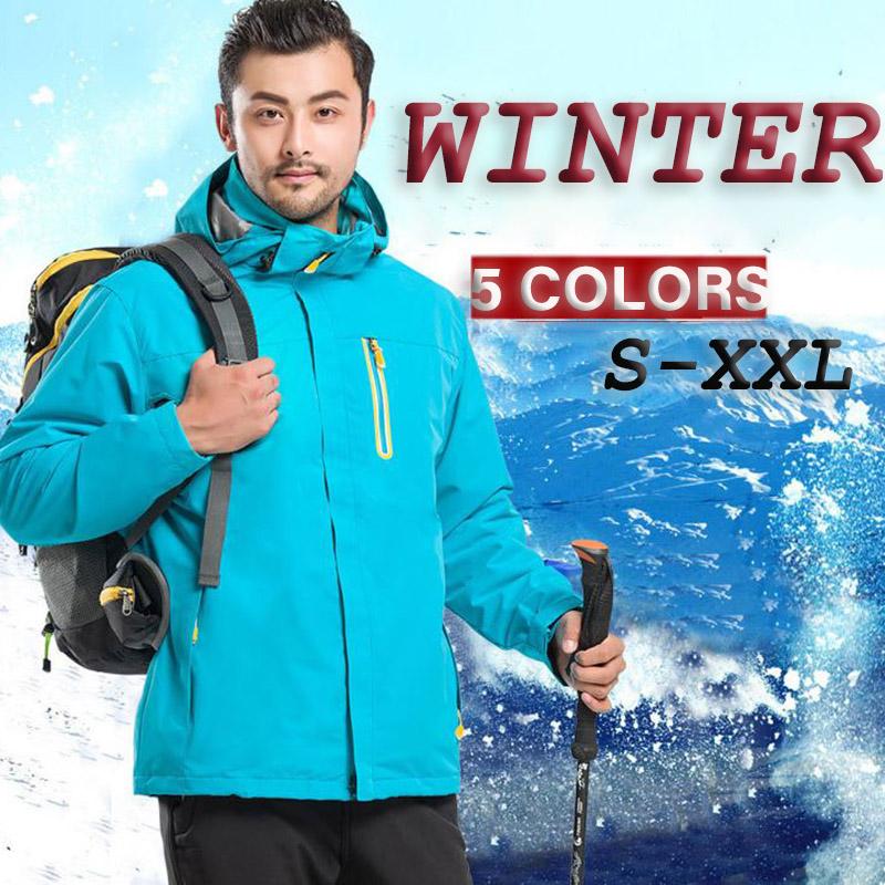 Men's Outdoor Sportswear Two Pieces of Solid Color Warm Mountaineering Suit Fleece Liner Detachable Hooded Soft Shell Riding Warm Jacket