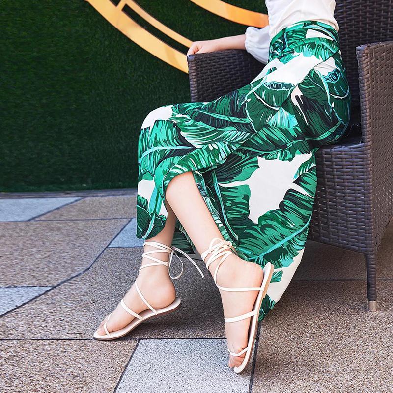 Chiffon Skirt Female Summer All-match One-piece Small Floral Lace High Waist Mid-length Beach Skirt Beach Wrap Skirt Sexy Skirt