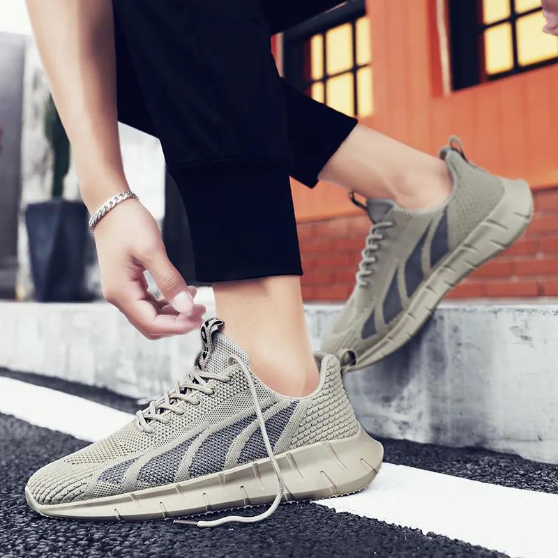 2021 New Summer Men's Shoes Trend Sports Running Shoes Men's Casual Mesh Shoes