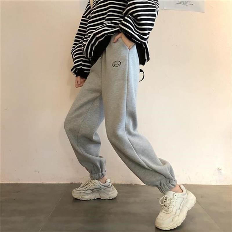 Winter Retro Plus Velvet Casual Sports Pants Women's Tide Ins Korean Version of Loose and Thin Students Beamed Harlan Pants