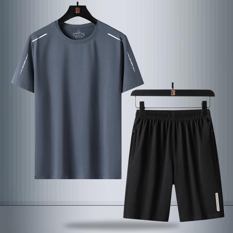 Short-sleeved T-shirt Men's Ice Silk Quick-drying Summer Men's Sports and Leisure Shorts Suit Half-sleeved Loose Two-piece Suit