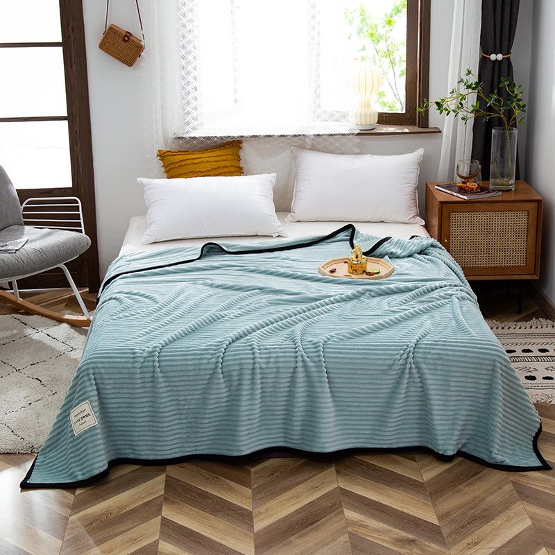 Winter Thick Coral Fleece Blanket Simple Style Warm Blanket Household Blanket Twin Queen King