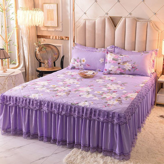 Skin-friendly Bed Skirt Three-piece Bedding Bed Skirt-style Bedspread Sheets Non-slip and Dust-proof Bed Sheet Protective Cover