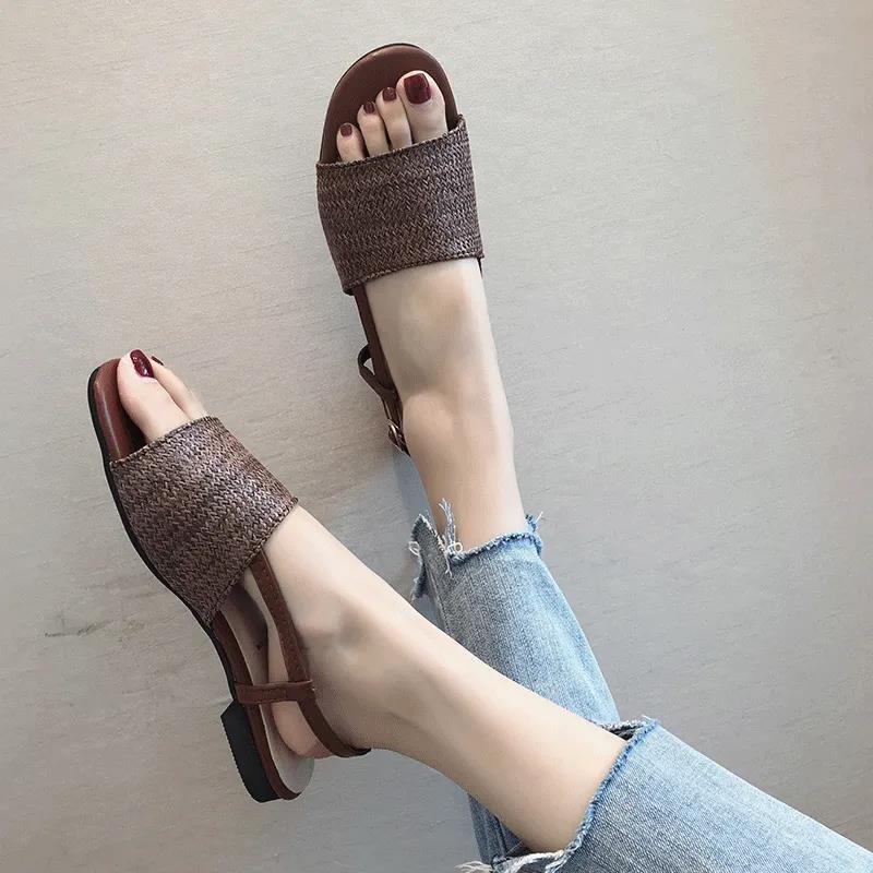 Flat Sandals Women's Summer Korean Fashion Straw Braided Buckle Open Toe Sandals All-match Student Sandals
