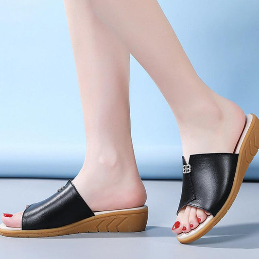 Slippers Women's Summer Wear Leather Non-slip All-match Wedge with Flip Flops Tendon Bottom Wear Sandals Women's Non-slip Slippers