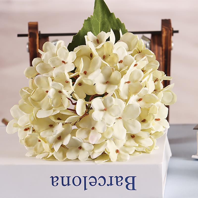 Hydrangea Simulation Flowers Fake Flowers Holding Flowers Living Room Arrangements Coffee Table Decoration Home Furnishings Table Setting Flowers
