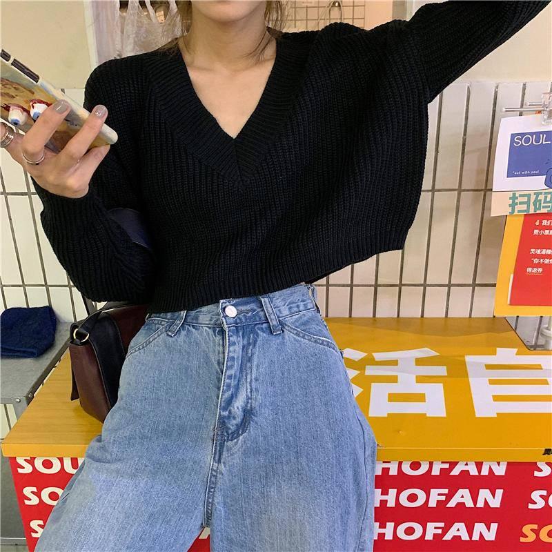 Autumn Winter College Style Wild Loose Short Back Button V-neck Sweater Women Sweater