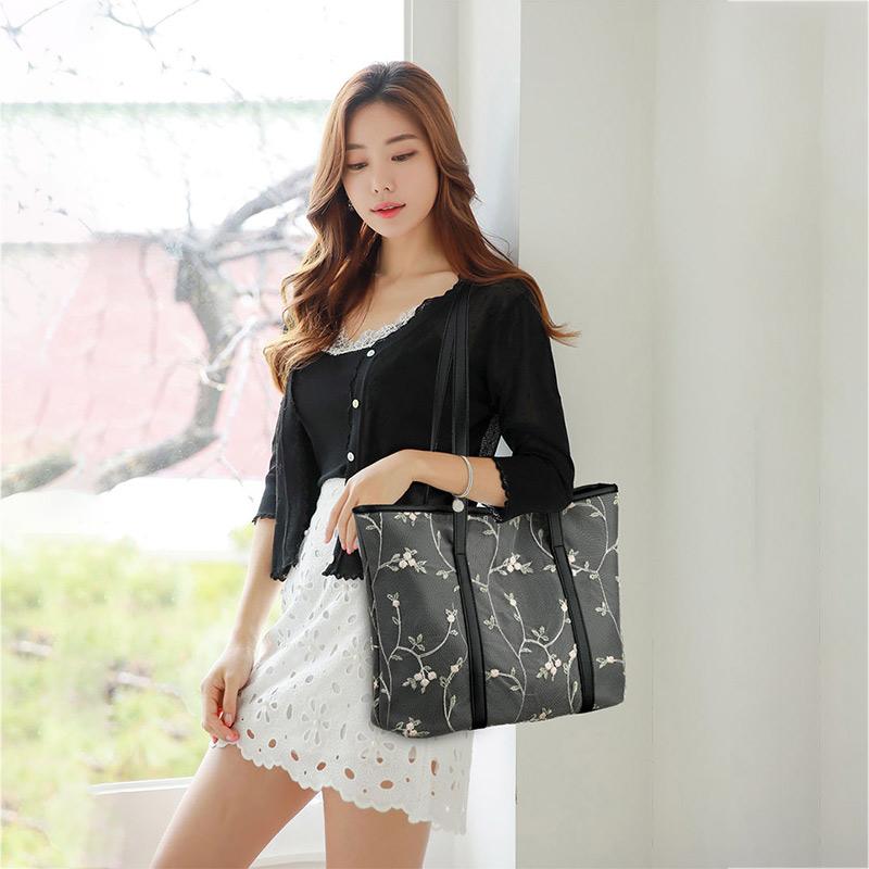 Lace Women's Bags Shoulder Bags Large-capacity Tote Bags Fashionable Atmosphere Simple All-match Women's Bags