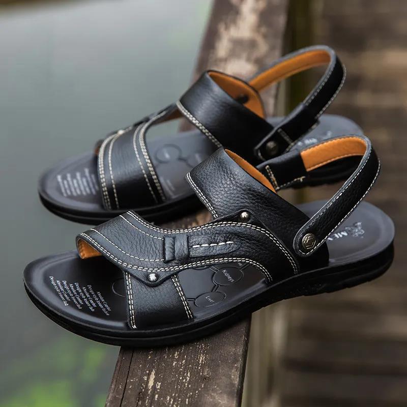 Men's Top Layer Leather Sandals Leather Summer Breathable Sandals Non-slip Men's Beach Shoes