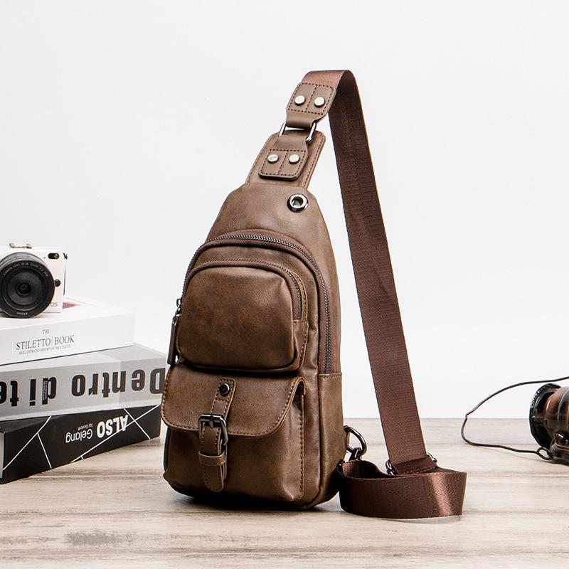Chest Bag Men Multi-pocket Headphone Hole Messenger Bag Outdoor Leisure Sports Shoulder Bag