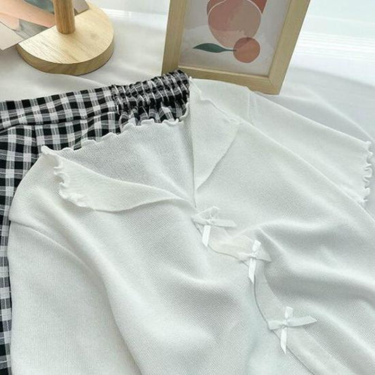 V-neck Short-sleeved T-shirt Women's Summer Slim Short Fungus Edge Knitted Sweater Ice Silk Thin Top