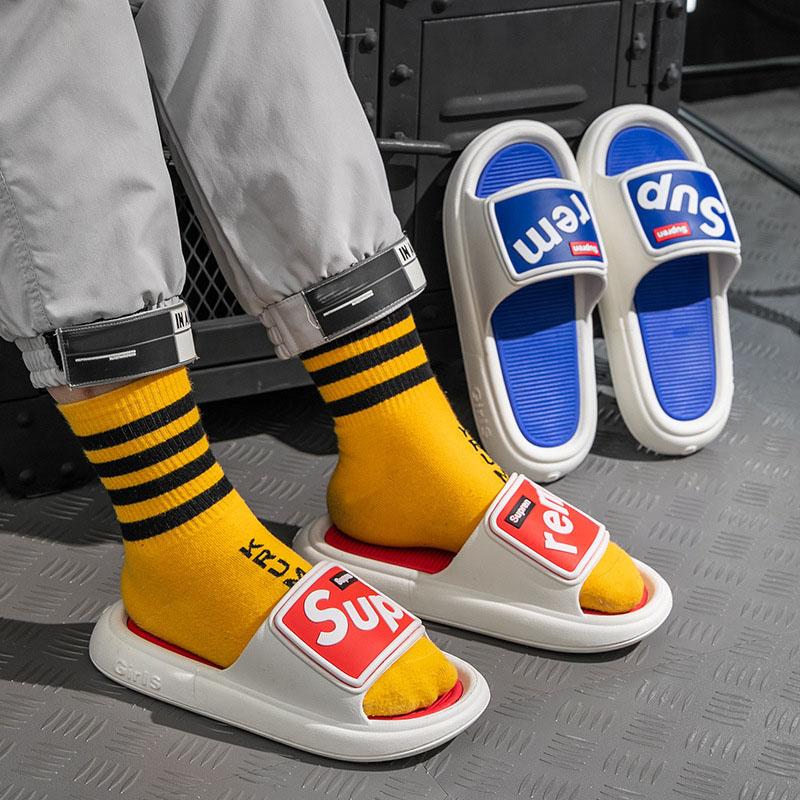 Slippers Men and Women Summer Striped Non-slip Soles EVA Couple Slippers Bathroom Non-slip Slippers Soft and Lightweight Slippers