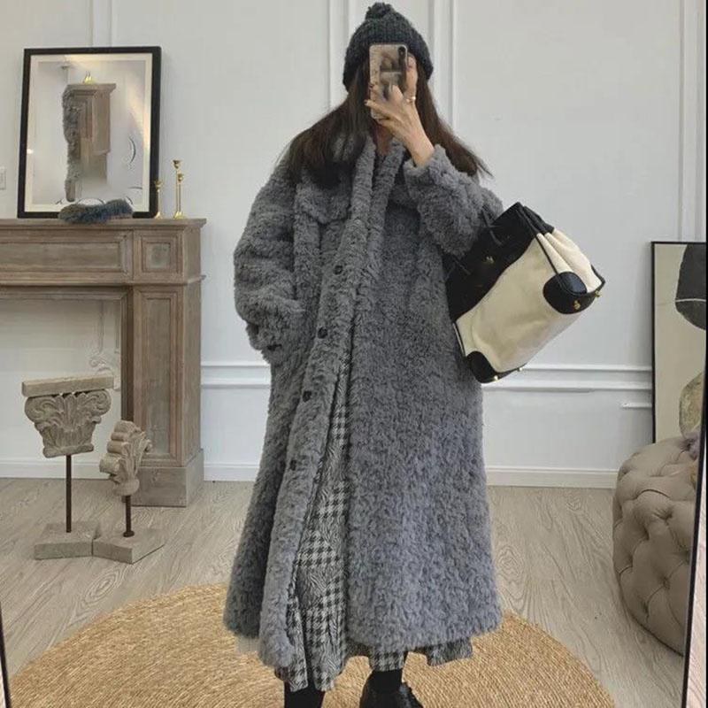 Lamb Plush Mid-length Coat Winter Fashion Retro Silhouette Thick Warm Large Size Coat Suitable for Women