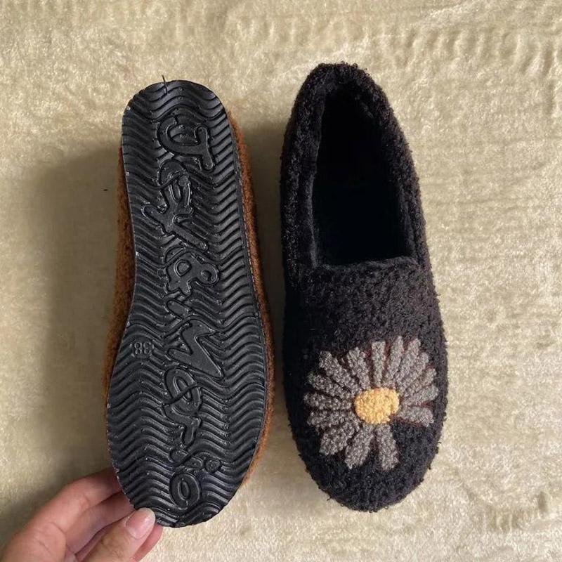 Cotton Shoes Women's Autumn and Winter Warm Plus Velvet Low-top Flat Home Shoes Non-slip Slip-on Shoes