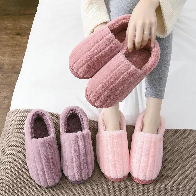 Women's Autumn and Winter Cotton Slippers Thick Bottom Warm Plush Cotton Shoes Couples Lover's Home Anti-Slip Slippers