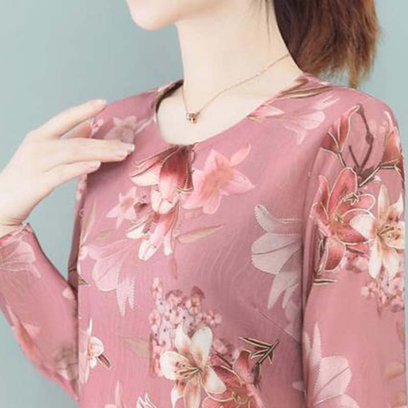 Spring and Autumn Women's Floral Loose Top Bottoming Shirt Mother Round Neck Long-sleeved T-shirt  Women