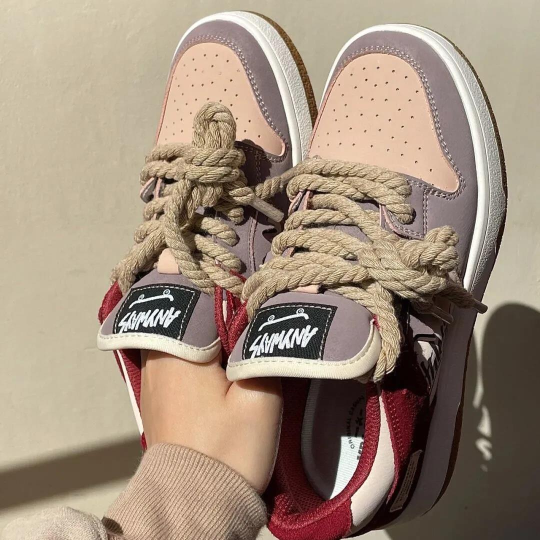 Retro Casual Sports Shoes Women's Wild Board Shoes Ins Tide Niche Design Leather Panel Shoes