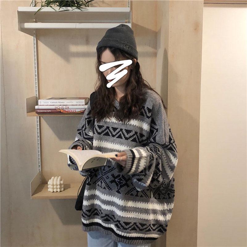 Winter Korean knitwear striped sweater female students retro round neck long sleeve pullover sweater