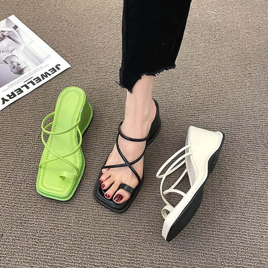 Women's Sandals Slippers Summer Cross Straps Clip-toe Non-slip Slippers Thick Bottom Heightened Wedge Flip Flops Beach Temperament All-match Sandals