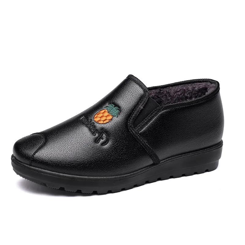 Winter Women's Warm and Comfortable Cotton Shoes Waterproof Non-slip Soft-soled Cotton Boots Flat Shoes