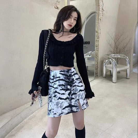 Female Simple High Waist Short Holiday Skirt Slim Elegant Versatile Stripe Print A-line Miniskirt