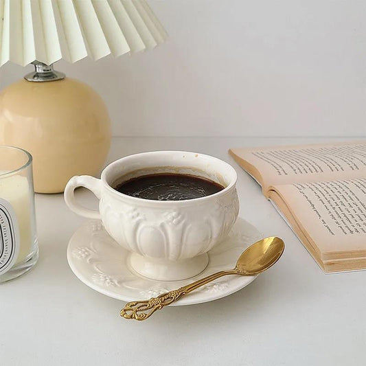 Vintage Exquisite Coffee Cup Luxury Relief Ceramic Afternoon Tea Coffee Cup Flower Tea Cup