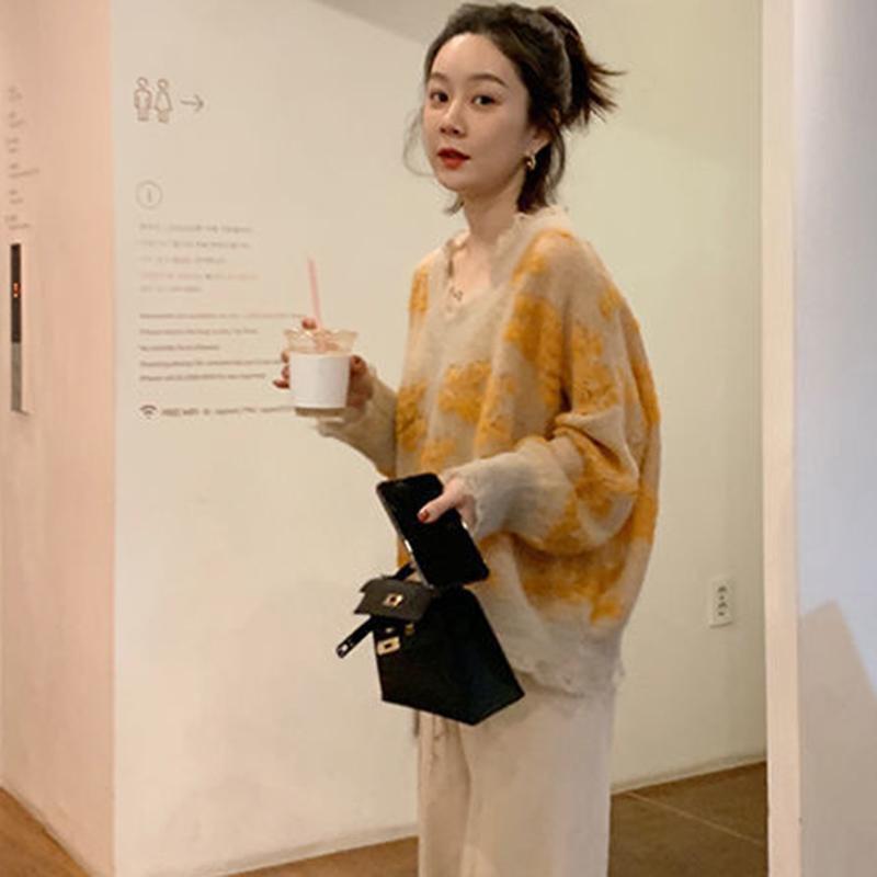 Autumn Winter V-neck Knitted Sweater Hollow Jacquard Design Long Sleeve Casual Fashion Pullover Thickening