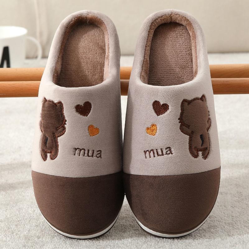 Autumn and Winter Bear Slippers  Indoor Non-slip Warm Dirt-resistant Flat Shoes  A Must-have for Leisure and Home Furnishing
