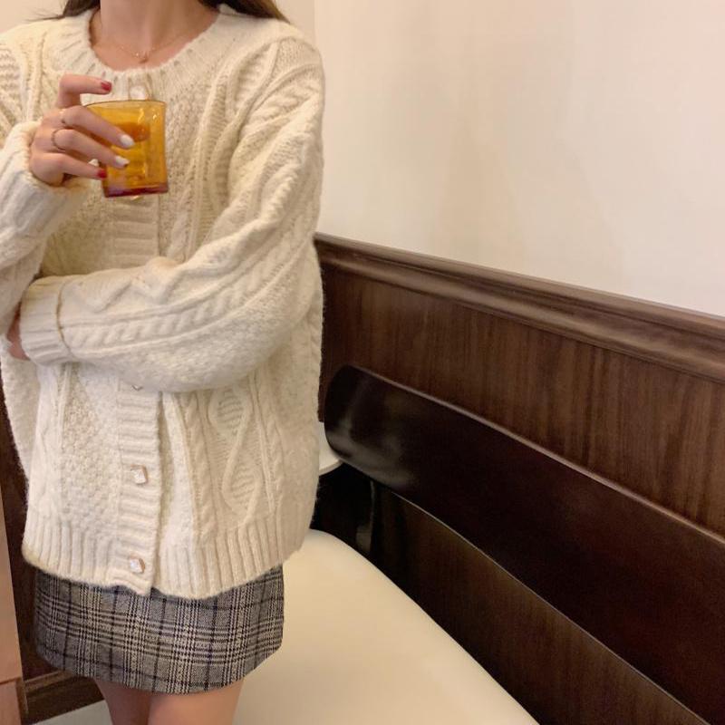 Autumn and Winter Women's Outer Wear Warm Sweater Casual Loose Thickening Retro All-match Twisted Korean Twist Knitted Cardigan