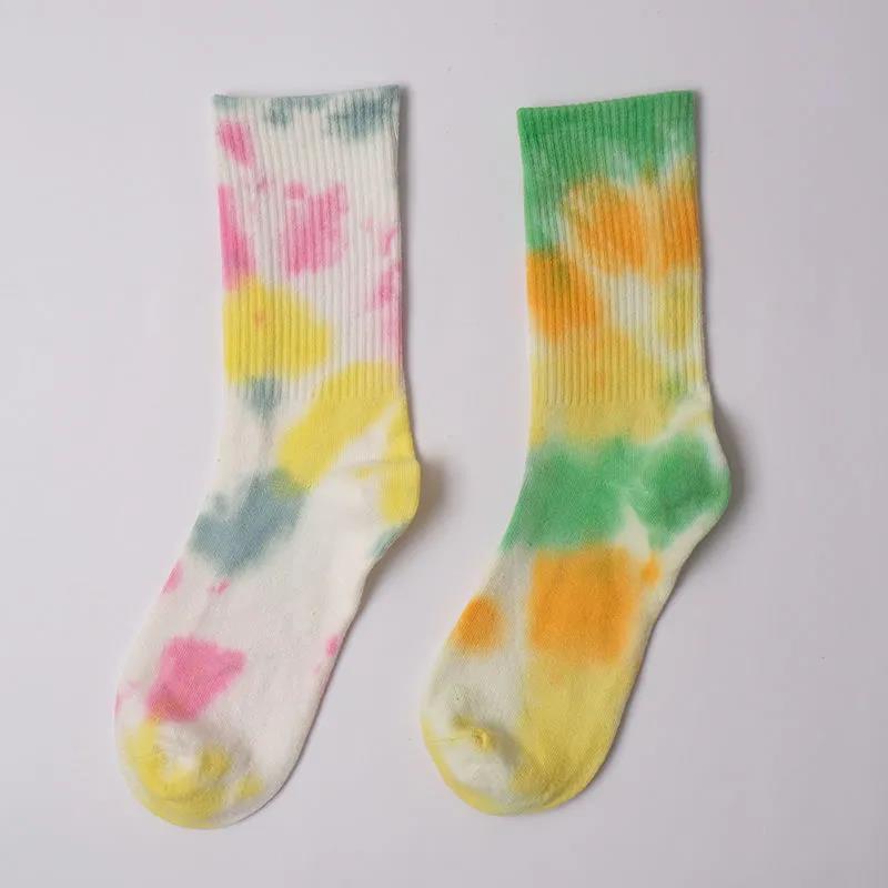 Two Pairs of Unisex Tie-dye Socks Personalized Street Sports Skateboard Socks Basketball Socks