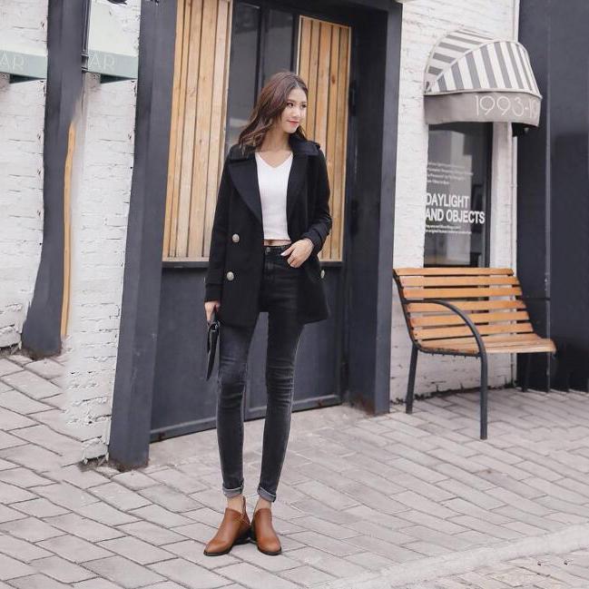European Style Women Girl Boots Woman British Style Rivet Boots Martin Boots Autumn Winter Shoes