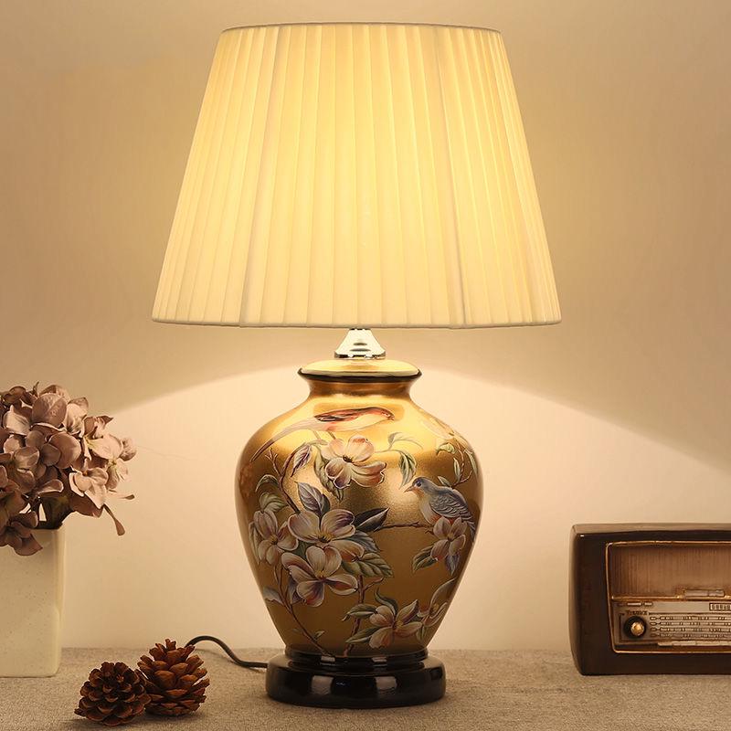 Table Lamp American Style for Living Room Ceramic Lamp Bedroom Bedside Lamp Decorated Led Lamps