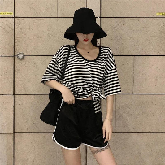 2PCS Women's Summer Sports Suits Casual Ins Fashion Home Wear Thin Short-sleeved Shorts Pajamas Striped Tracksuit Jogging Suit