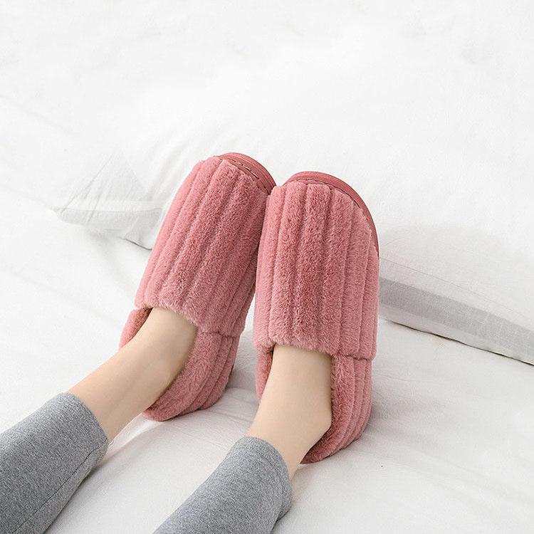 Women's Autumn and Winter Cotton Slippers Thick Bottom Warm Plush Cotton Shoes Couples Lover's Home Anti-Slip Slippers