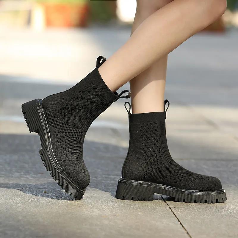2021 Autumn Winter New Couple Socks Shoes Women Thick-soled Casual Large Size Net Red Knitted Short Boots Women