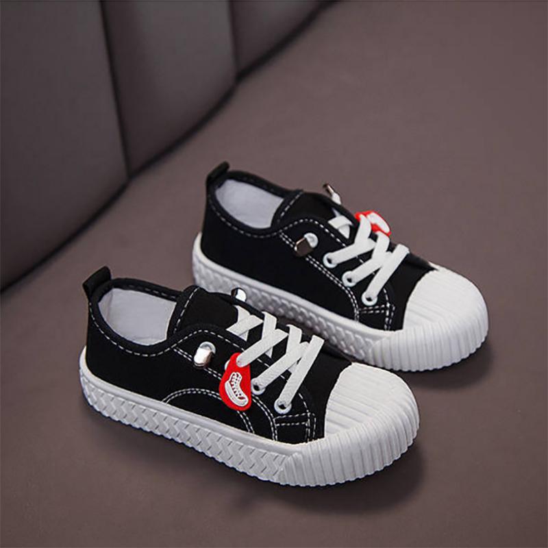 Children's Canvas Shoes Running Shoes for Boys and Girls Velcro Sneakers Student Board Shoes