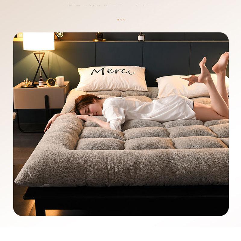 Lamb Velvet Mattress Pad Thickening Plus Velvet Warmth Non-slip Folding Dormitory Mattress Household Sleeping Pad Quilt