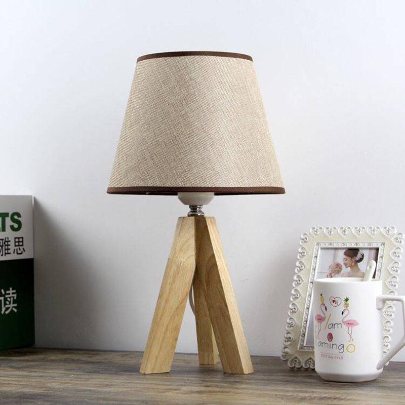 Modern Bedroom Wooden Small Table Lamp European Warm Creative Cloth Lampshade Led Bedside Lamp