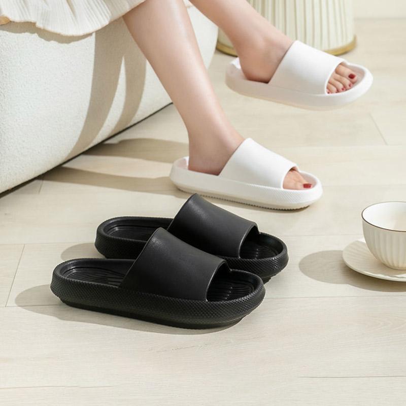 Men's Summer Slippers Beach Shoes Fashion Outer Wear Outdoor Trend Home Sandals and Slippers