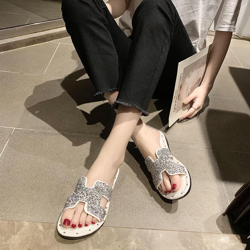 Slippers Women Wear 2020 Summer Korean Students Wild Fashion Rhinestone Slippers Flat Bottom Sandals and Slippers