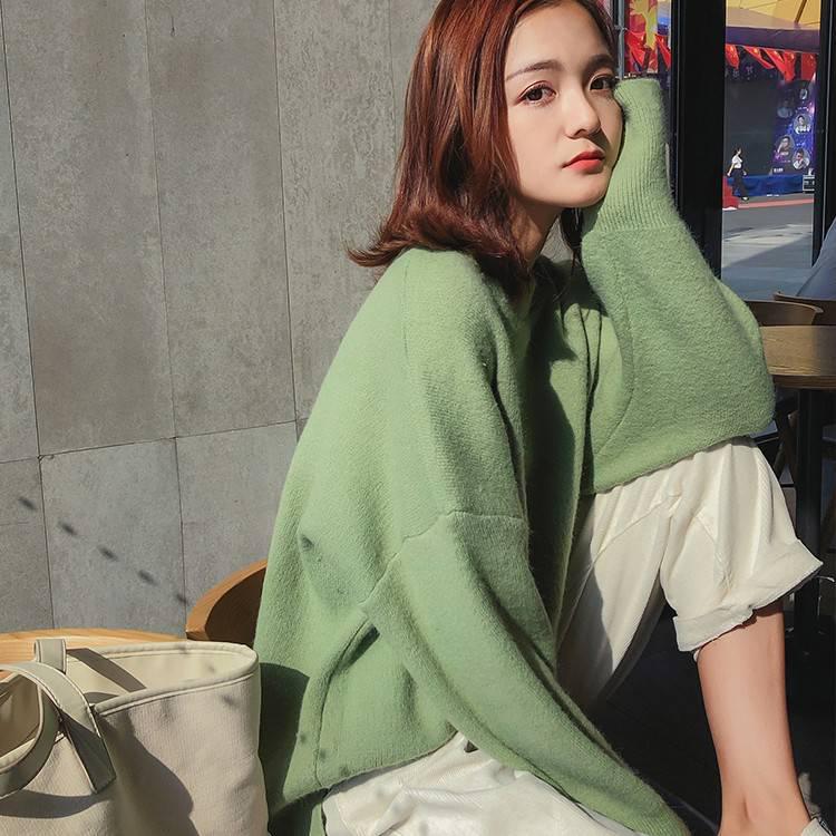 Loose Round Neck Wild Sweater Women's Winter Long-sleeved Pullover Thick Knitted Sweater